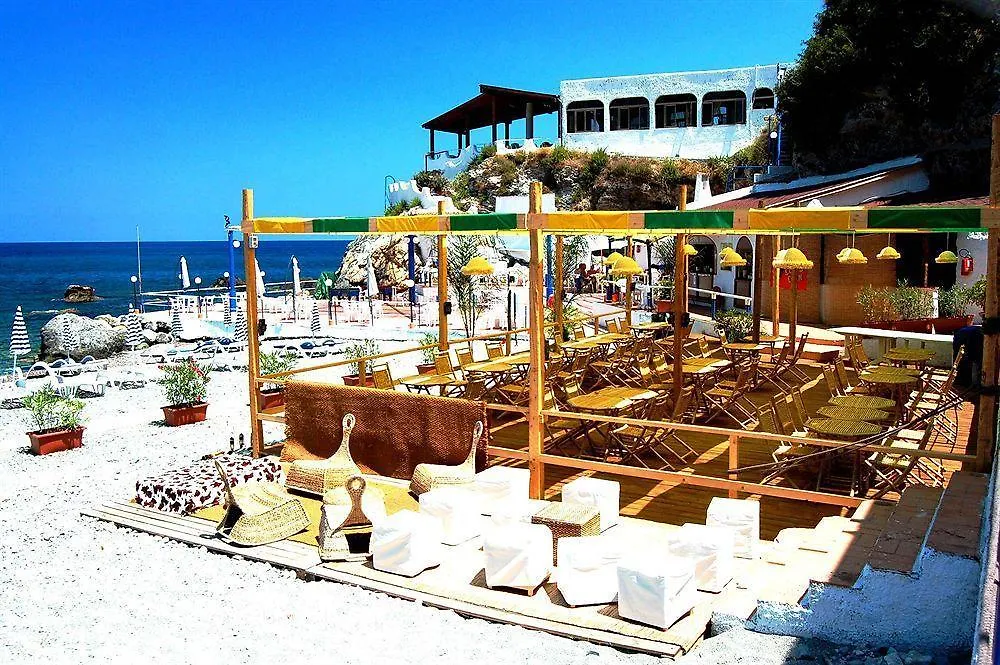 Hotel Cirucco Village Messina