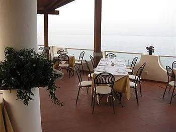 Hotel Cirucco Village Messina