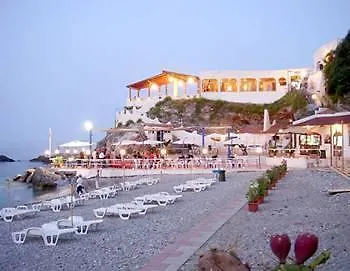 ***  Hotel Cirucco Village Messina Italia