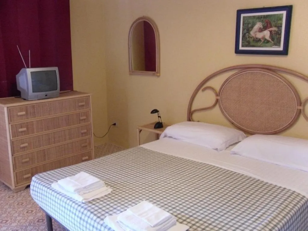 Hotel Cirucco Village Messina 3*,