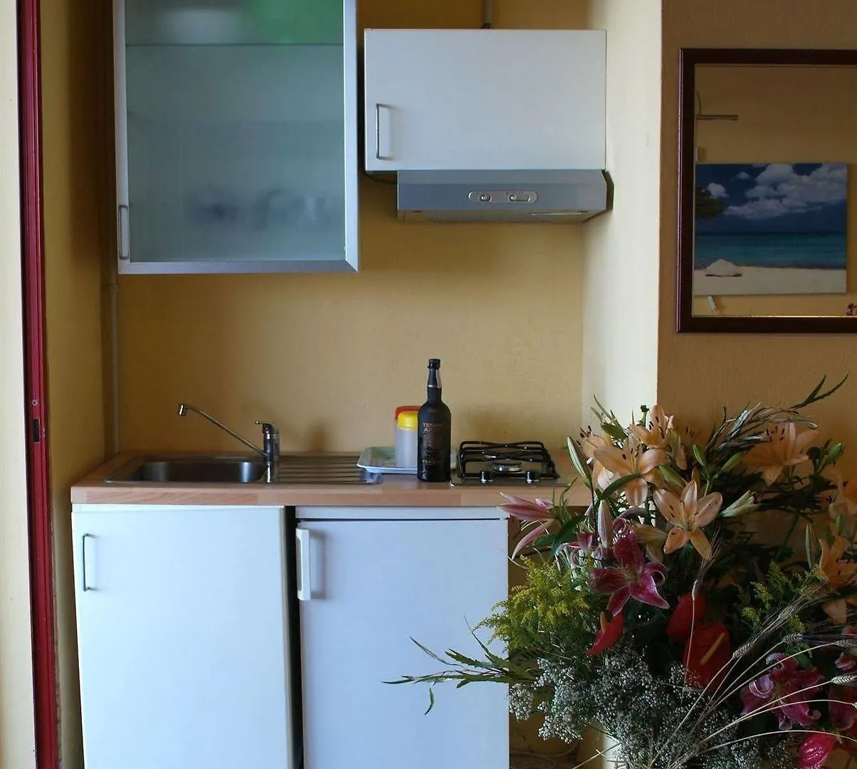 Hotel Cirucco Village Messina 3*,