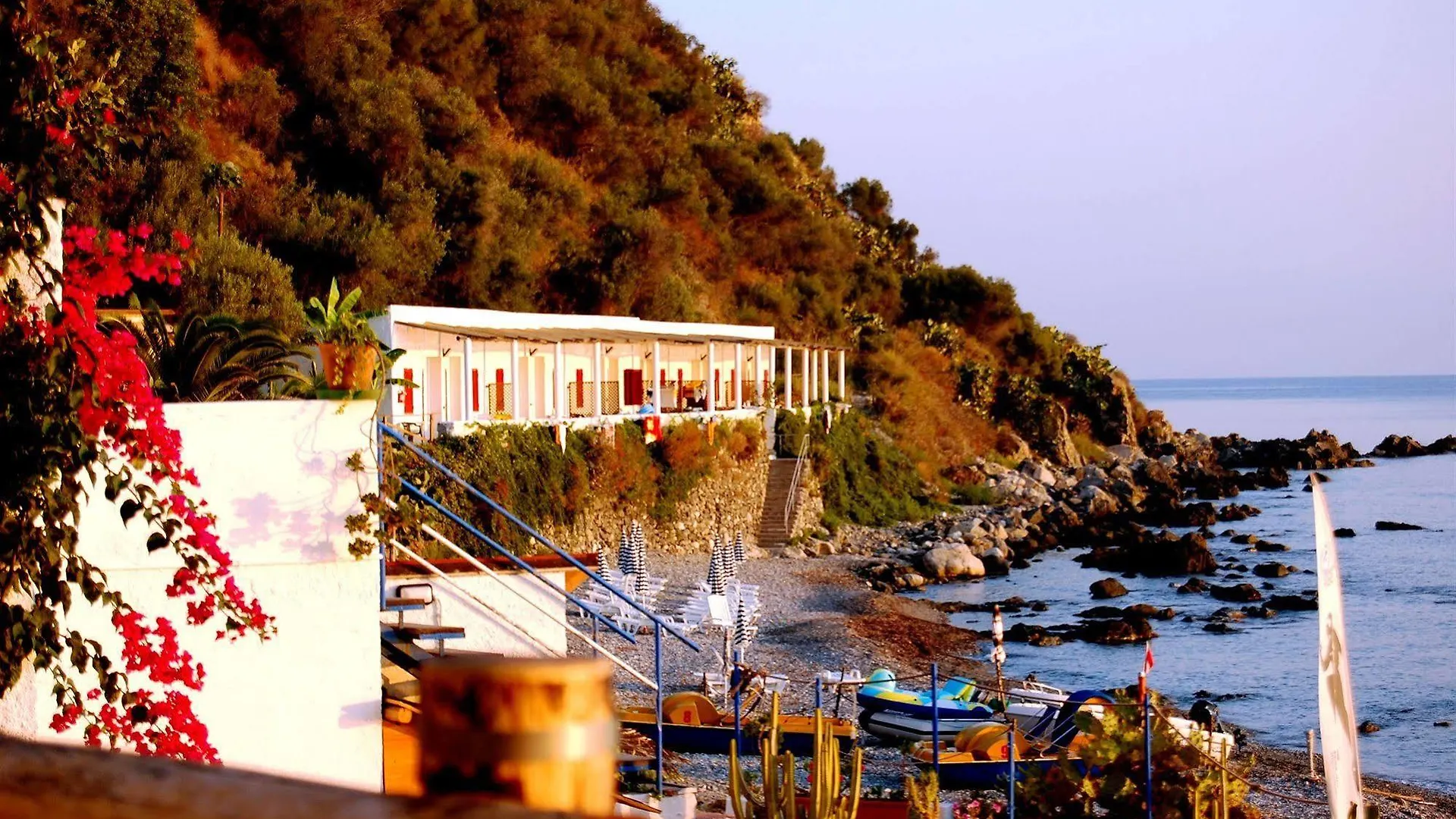 Hotel Cirucco Village Messina